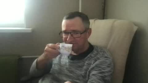 andreass60 online show from October 2025 09:32:01 AM