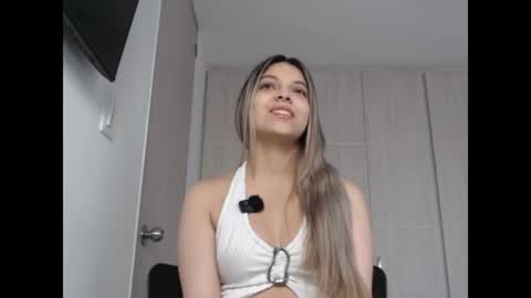 andreau 19 online show from July 2026 01:24:01 PM
