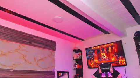 andrees_s online show from November 2025 01:17:02 AM