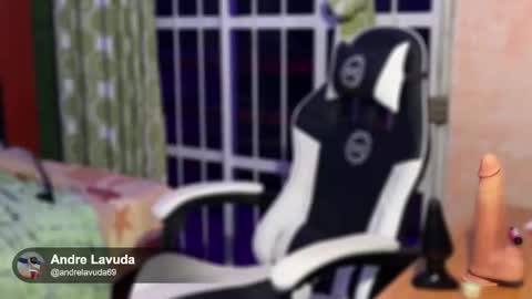 Andre Labuda online show from September 2025 09:45:02 AM