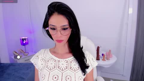 andremariin online show from December 2024 05:51:01 AM