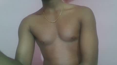 andres01_ online show from November 2025 02:39:01 PM