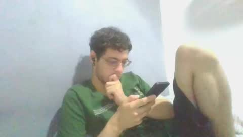 Snapshot of andres129494 chatting on November 2025 02:44:01 AM andres129494 online show from November 2025 02:44:01 AM