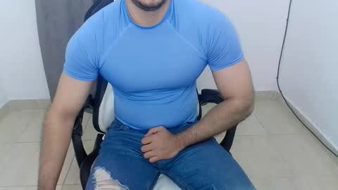 andres180950734 online show from October 2025 10:51:01 AM