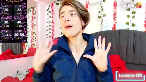 Alann online show from December 2025 12:53:02 PM