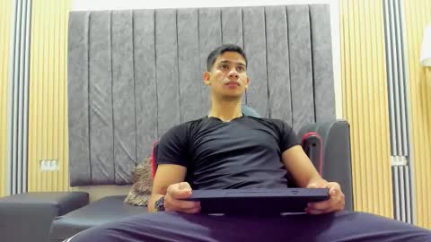 andres_stud online show from January 2026 12:32:01 PM