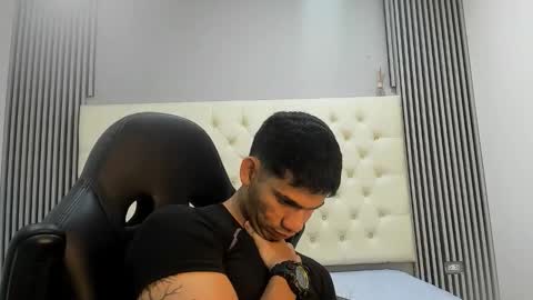 andres_stud online show from March 2026 05:03:01 AM