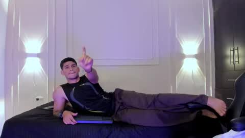andres_stud online show from June 2026 04:41:02 AM
