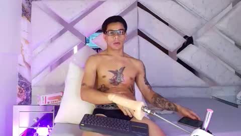 Snapshot of andrew_haalls chatting on March 2026 10:34:02 PM andrew_haalls online show from March 2026 10:34:02 PM