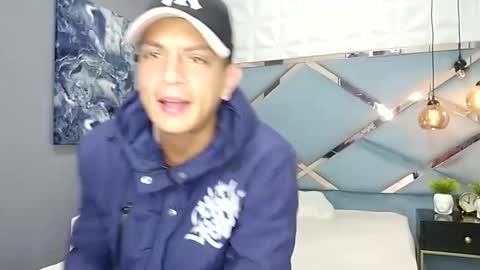 andrew online show from January 2025 12:30:02 PM