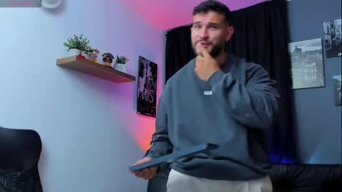 Andrew Diaz online show from March 2025 03:18:02 AM