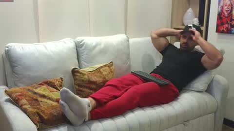 Andrew online show from January 2026 01:19:01 AM