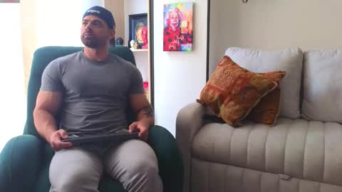 Andrew online show from February 2026 03:09:02 PM