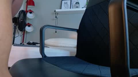 ANDREW KENNOXX online show from March 2026 07:42:01 PM