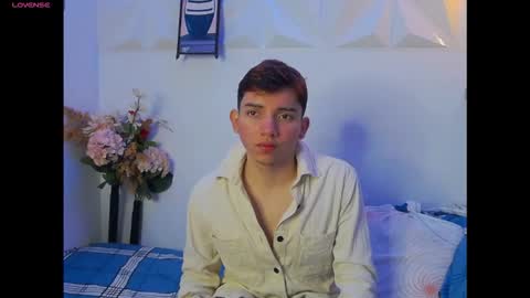 AndreWortix online show from December 2025 04:09:01 AM