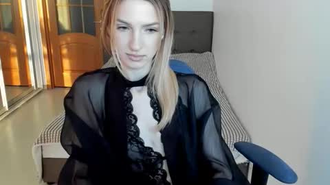 Snapshot of andrianabelle chatting on September 2025 03:36:01 PM andrianabelle online show from September 2025 03:36:01 PM
