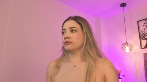 andy_and_emma online show from March 2026 12:43:02 PM