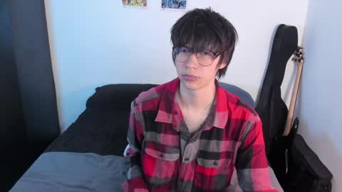Snapshot of andy_bankai chatting on May 2026 01:33:01 AM twx Andy twink3 online show from May 2026 01:33:01 AM