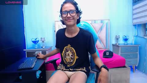 andy online show from October 2025 11:28:02 AM