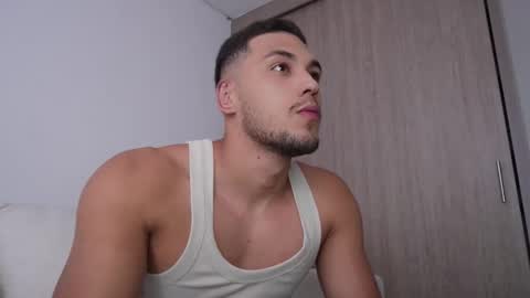 Snapshot of andy_weld chatting on October 2025 08:35:01 PM my onlyfans online show from October 2025 08:35:01 PM