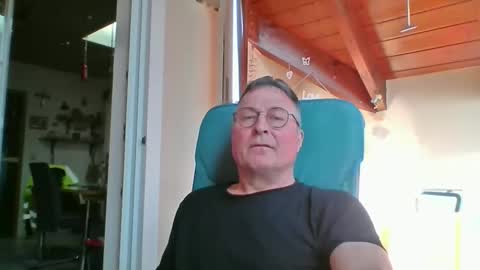 andybayern online show from March 2026 12:01:02 PM