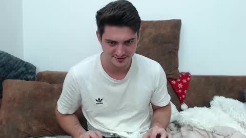 Snapshot of andyfame1 chatting on January 2025 05:49:01 AM Andy Fame online show from January 2025 05:49:01 AM