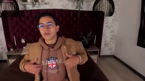 Andy Joy  online show from December 2025 11:38:02 AM