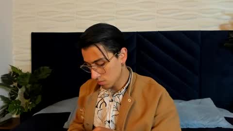 Snapshot of andyjoy_ chatting on May 2026 11:26:02 AM Andy Joy online show from May 2026 11:26:02 AM