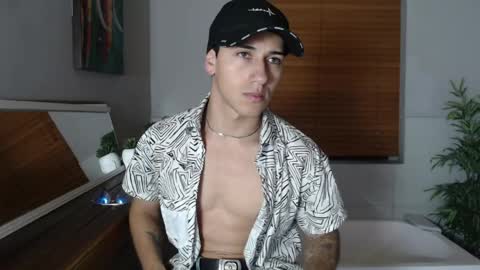 Snapshot of andyjoy_ chatting on May 2026 11:18:02 AM Andy Joy online show from May 2026 11:18:02 AM