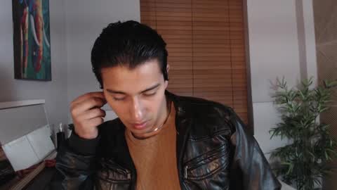 Snapshot of andyjoy_ chatting on May 2026 11:40:01 AM Andy Joy online show from May 2026 11:40:01 AM