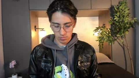 Snapshot of andyjoy_ chatting on June 2026 11:30:02 AM Andy Joy online show from June 2026 11:30:02 AM