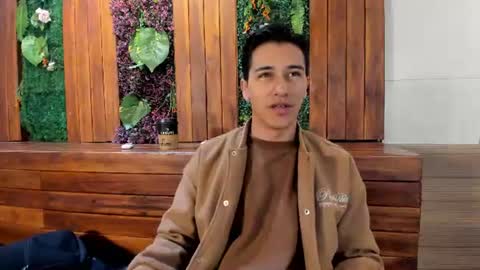 Snapshot of andyjoy_ chatting on June 2026 11:37:01 AM Andy Joy online show from June 2026 11:37:01 AM