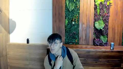 Snapshot of andyjoy_ chatting on August 2026 11:09:02 AM Andy Joy online show from August 2026 11:09:02 AM