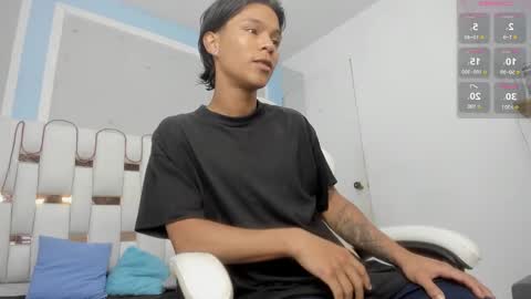 Snapshot of andykings_1 chatting on December 2025 03:56:01 AM Andy Kings online show from December 2025 03:56:01 AM