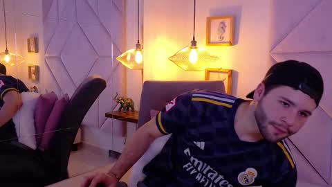 Snapshot of andyknoxx chatting on March 2026 08:48:01 PM Andy online show from March 2026 08:48:01 PM