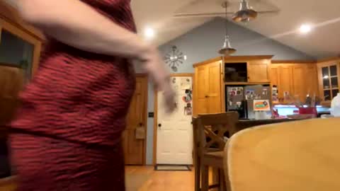 Snapshot of aneoakley chatting on October 2025 05:53:02 AM aneoakley online show from October 2025 05:53:02 AM