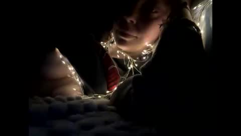 aneoakley online show from December 2025 07:39:02 AM