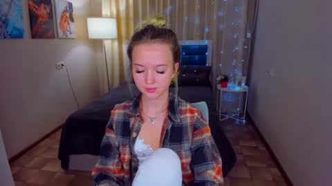 Anfisa online show from February 2025 04:14:01 PM