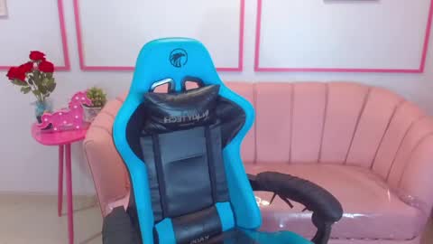 angel09 a online show from February 2025 10:39:02 AM