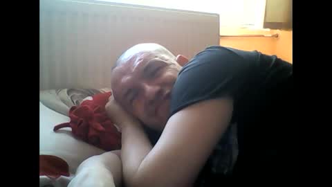 Snapshot of angel26sexy chatting on March 2026 12:44:01 PM Angel online show from March 2026 12:44:01 PM