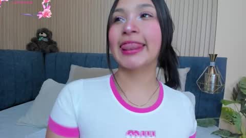 angel__ponce online show from October 2025 07:12:02 PM