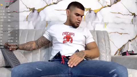 Snapshot of angel__tattoo chatting on May 2026 01:34:01 AM angel__tattoo online show from May 2026 01:34:01 AM