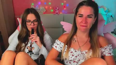 Ivanna and Jessica online show from May 2026 03:14:02 AM