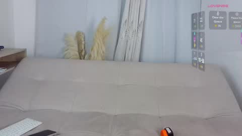 Snapshot of angel_boy01 chatting on June 2026 01:56:01 AM angel_boy01 online show from June 2026 01:56:01 AM