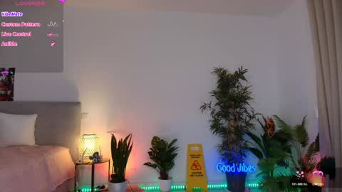 Patricia -  online show from November 2025 09:30:01 AM