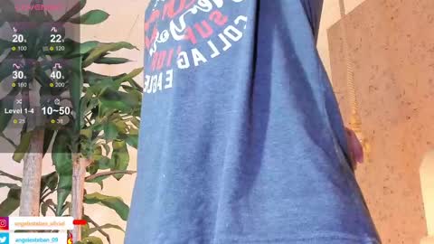 Snapshot of angel_esteban_fx chatting on February 2025 10:03:02 AM ngel Esteban online show from February 2025 10:03:02 AM