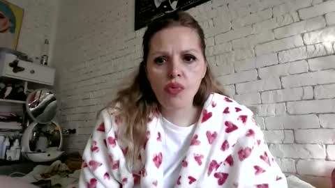 Snapshot of angel_girllovemy chatting on February 2026 07:23:01 AM ANGEL online show from February 2026 07:23:01 AM