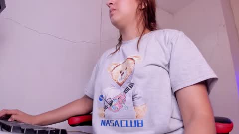Snapshot of angel_hardy_dl chatting on September 2025 10:51:01 AM angel hardy online show from September 2025 10:51:01 AM