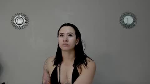 Angel online show from October 2025 10:39:02 PM