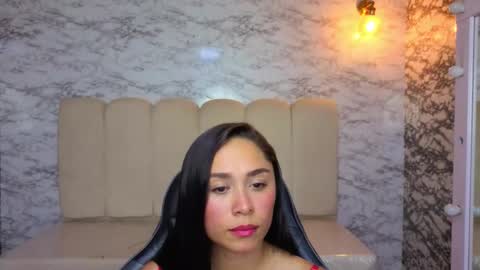 Snapshot of angel_rose_v chatting on March 2026 04:05:01 AM Angel Rose online show from March 2026 04:05:01 AM